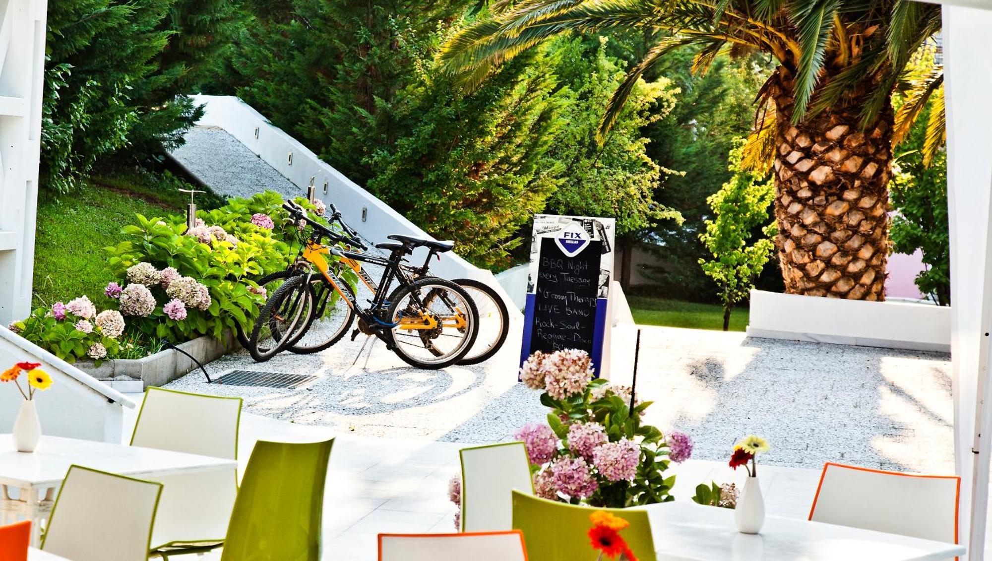 Mandraki Village Boutique Hotel Koukounaries Exterior photo